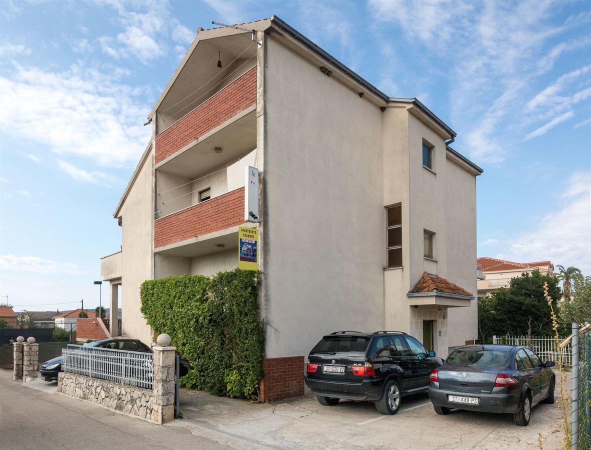 Apartments Ante Kaštela Buitenkant foto